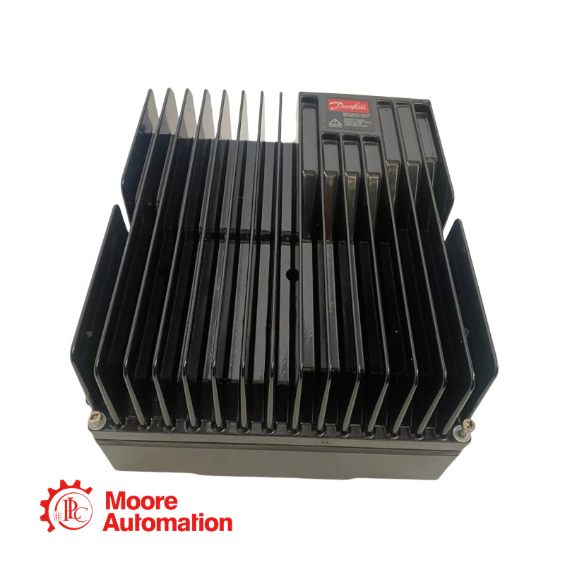 DANFOSS FCD322 FCD322PT4P66STR1D0F00T52C0 Inversor de Frequência Variável